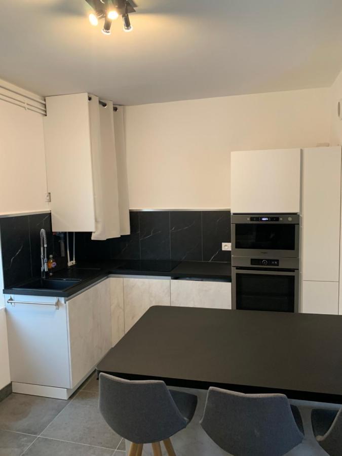 Apartment Centre-ville Renove 6/8 Personnes *